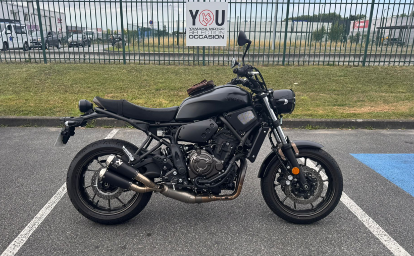 YAMAHA XSR 700 0