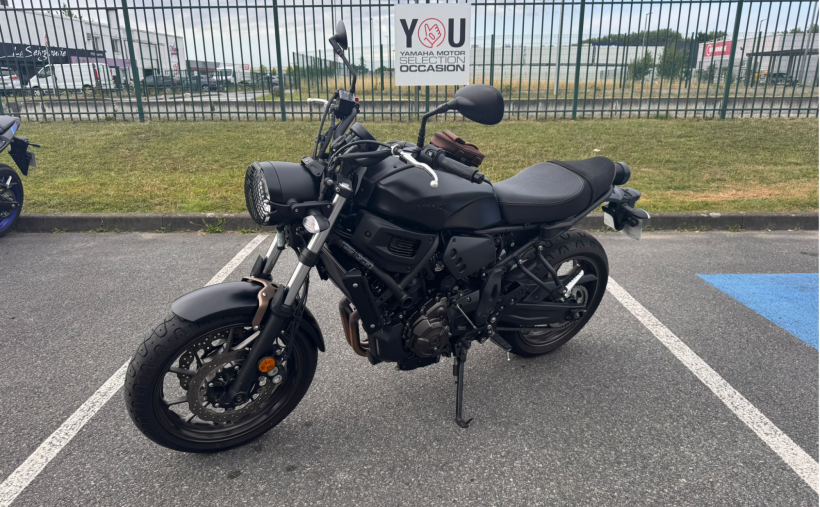 YAMAHA XSR 700 3