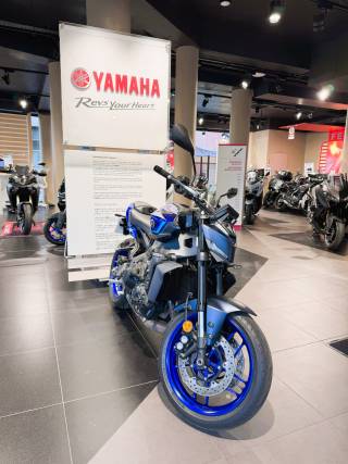 YAMAHA MT-09  Y-AMT - 2025