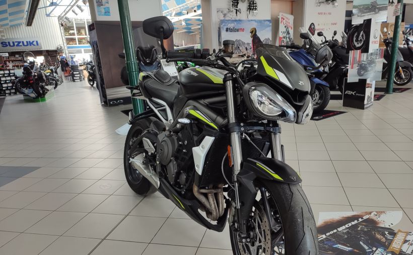 TRIUMPH STREET TRIPLE 765 RS 0