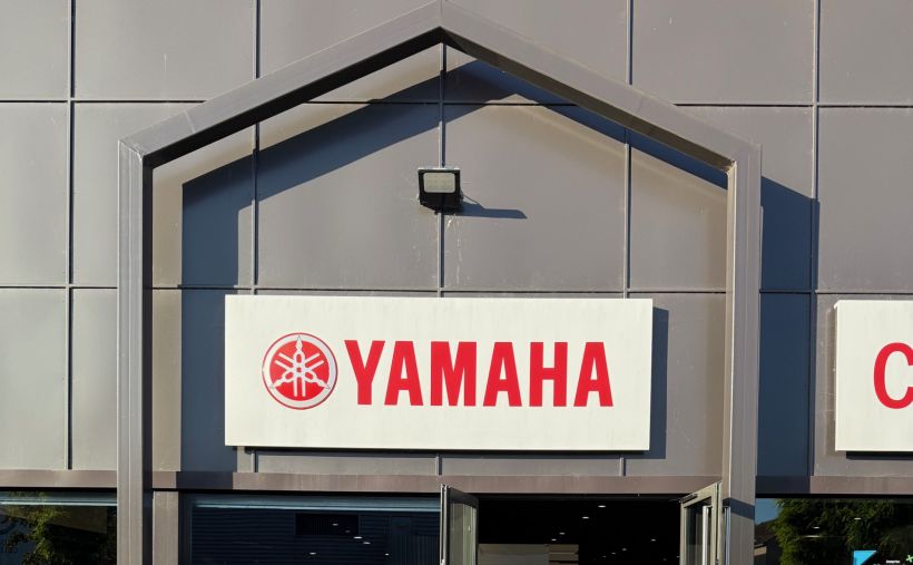 YAMAHA XTZ TENERE 700 8