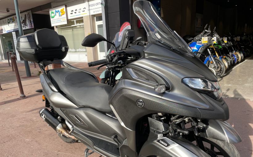 YAMAHA TRICITY 300 1