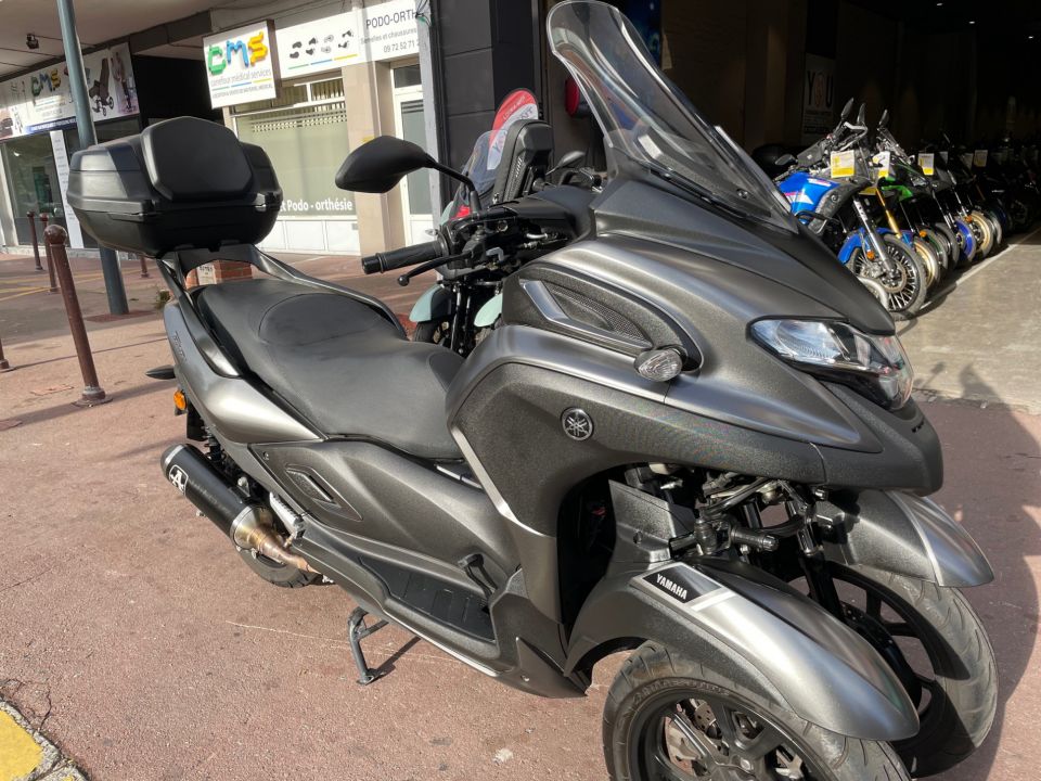 YAMAHA TRICITY 300 1