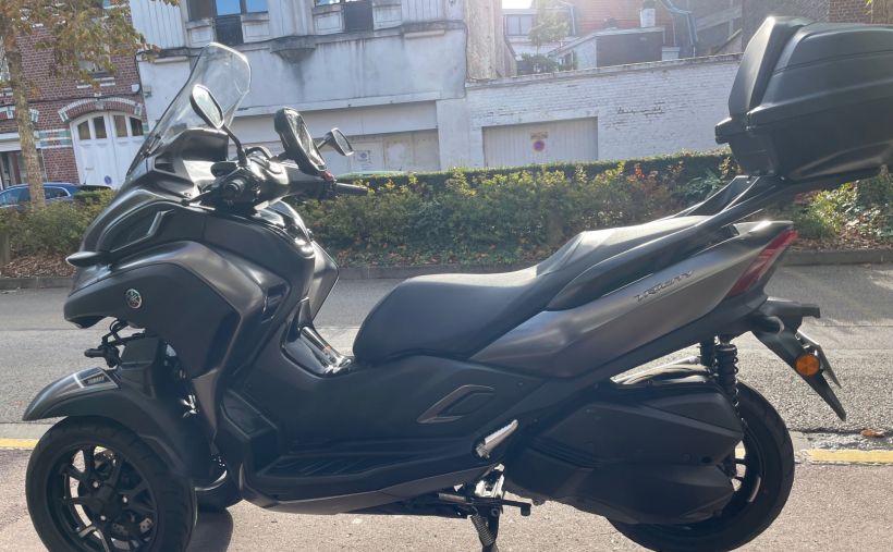 YAMAHA TRICITY 300 4