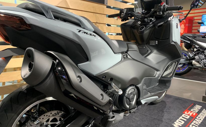 YAMAHA XP T-MAX 560 TECH MAX 1