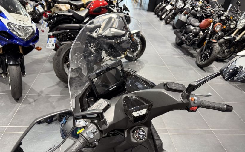 KYMCO DOWNTOWN 125 GT 2