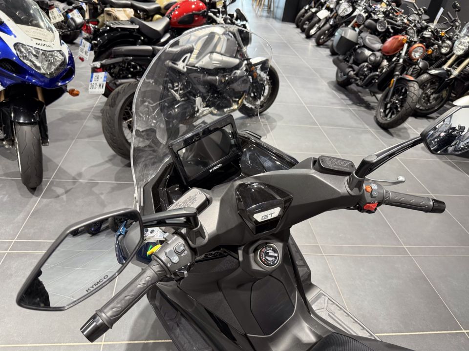 KYMCO DOWNTOWN 125 GT 10
