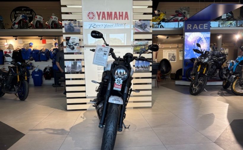 YAMAHA DESTOCKAGE XSR 700 35KW HISTORIC WHITE 123€*/MOIS 1800€ DE REMISE !! 2