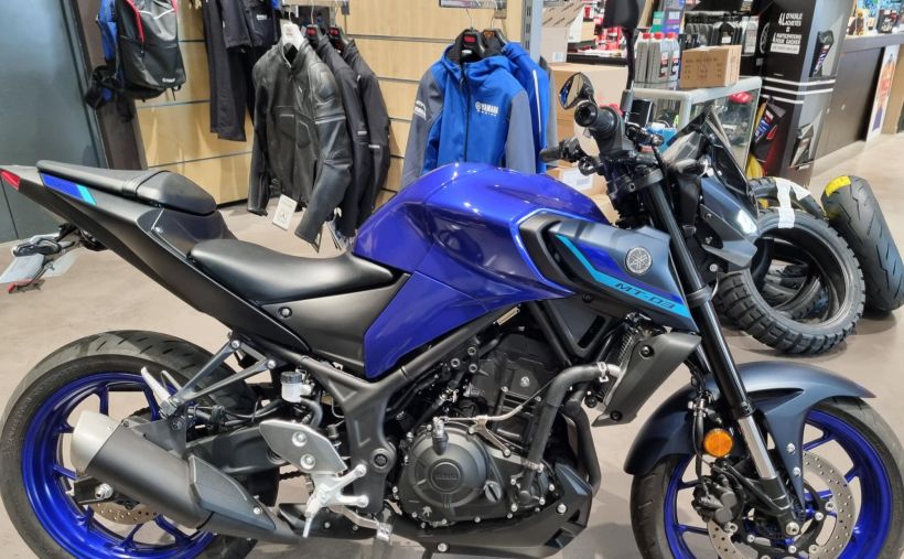 YAMAHA MT-03 0