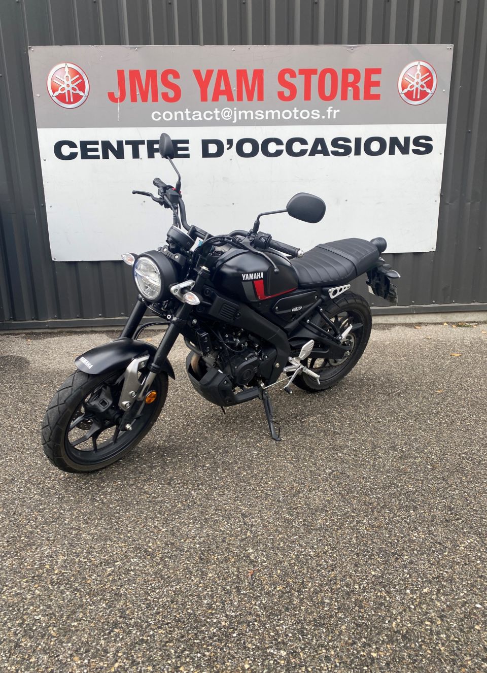 YAMAHA XSR 125 2