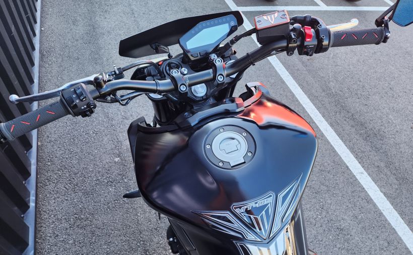 YAMAHA MT-09 40
