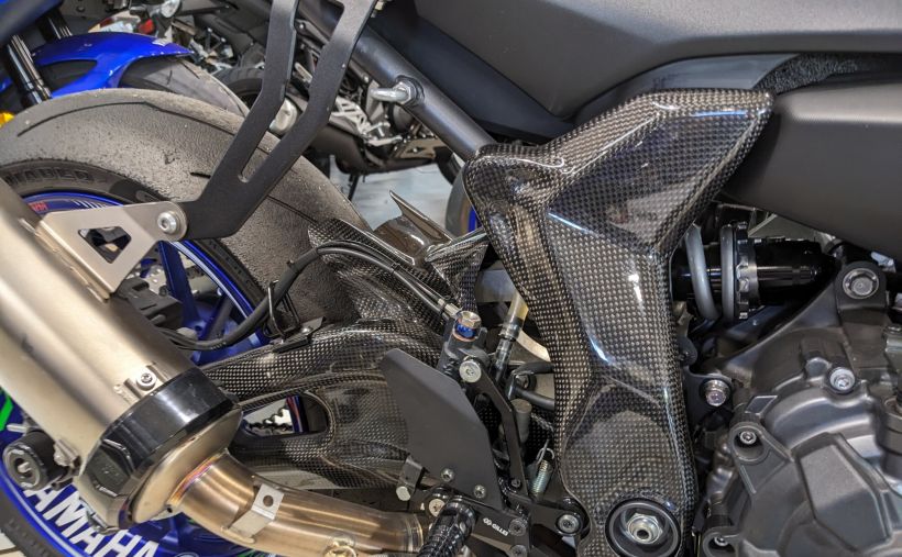 YAMAHA YZF-R7 7