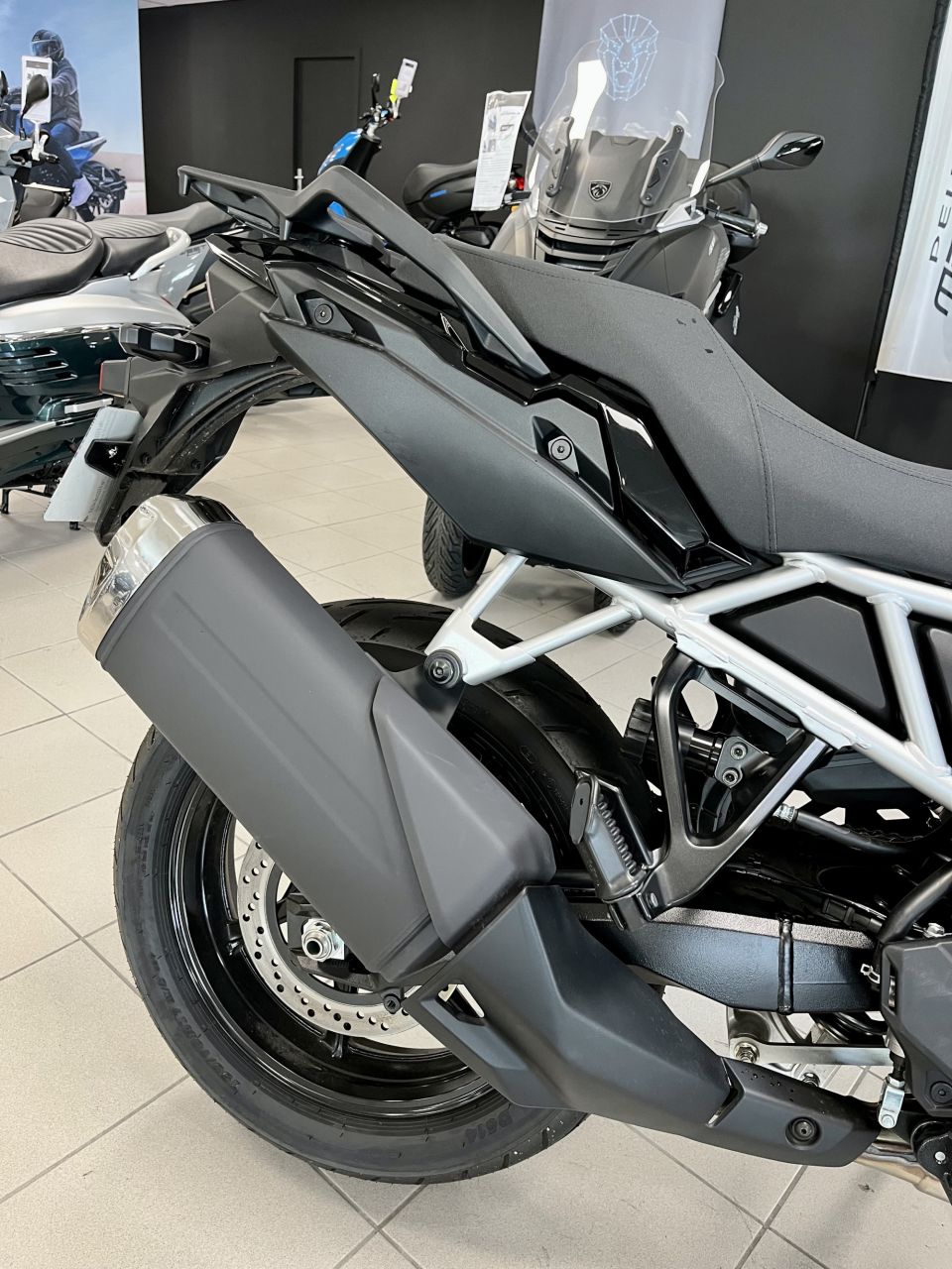 SUZUKI V-STROM 800SE 5