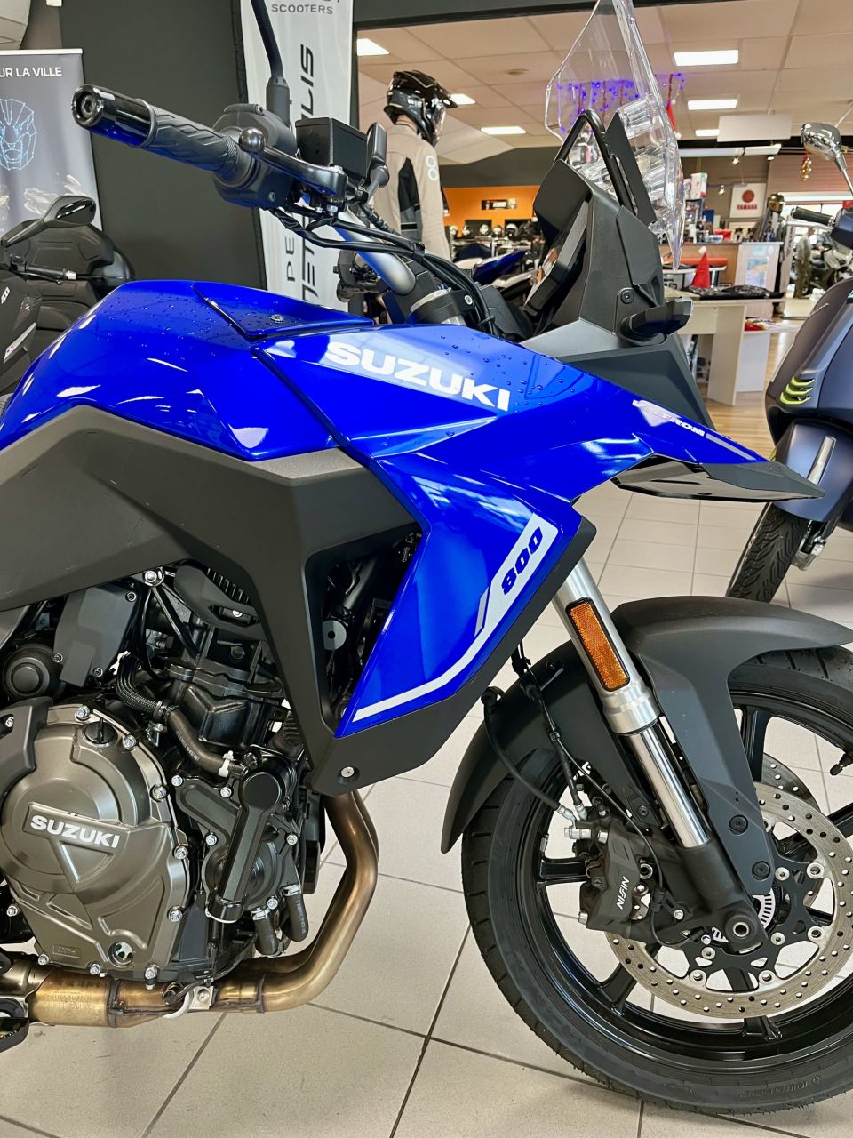 SUZUKI V-STROM 800SE 10