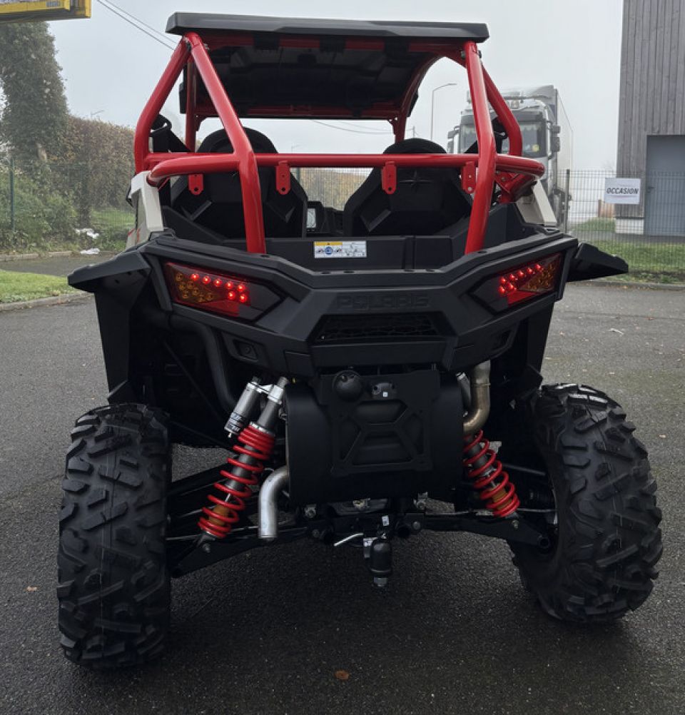 POLARIS RZR 1000 S ULTIMATE 21