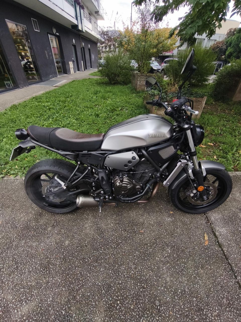 YAMAHA XSR 700 1