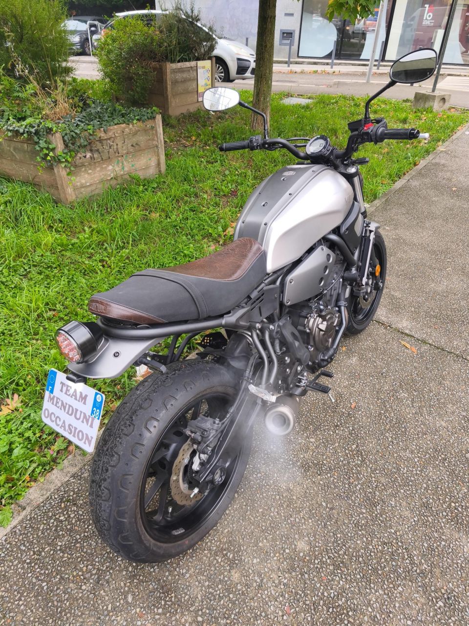 YAMAHA XSR 700 2