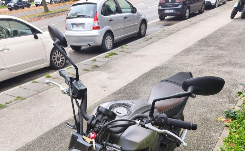 YAMAHA XSR 700 5