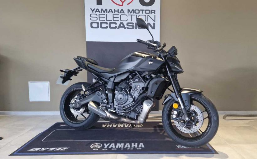 YAMAHA MT-07 Y-AMT 0