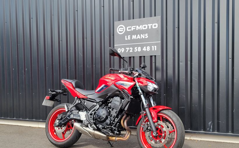 KAWASAKI Z 650 (47.5CV) 6