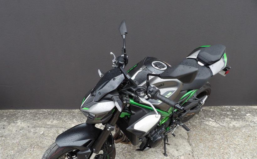 KAWASAKI Z900 FULL 2025 4