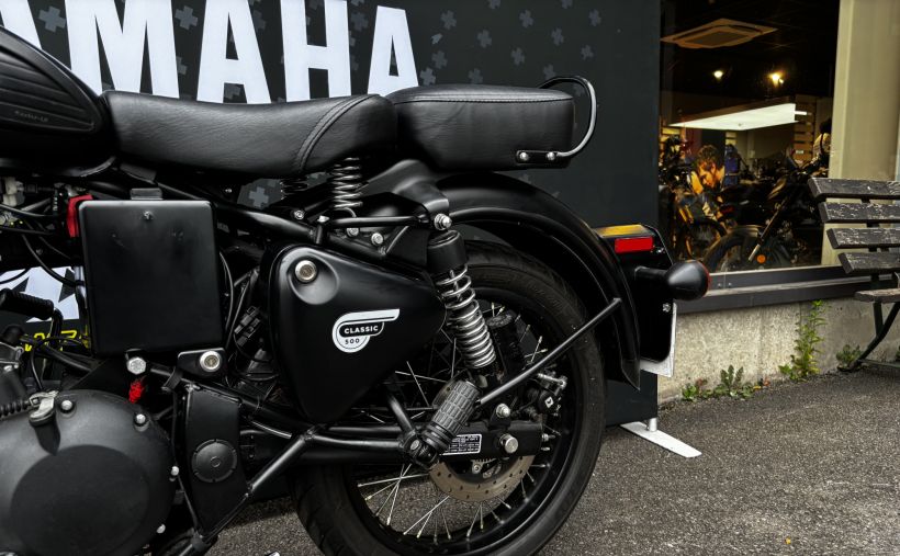 ROYAL ENFIELD BULLET 500 CLASSIC 2