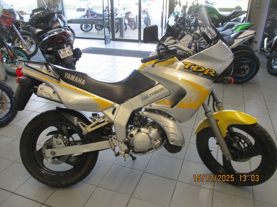 YAMAHA TDR 125 0