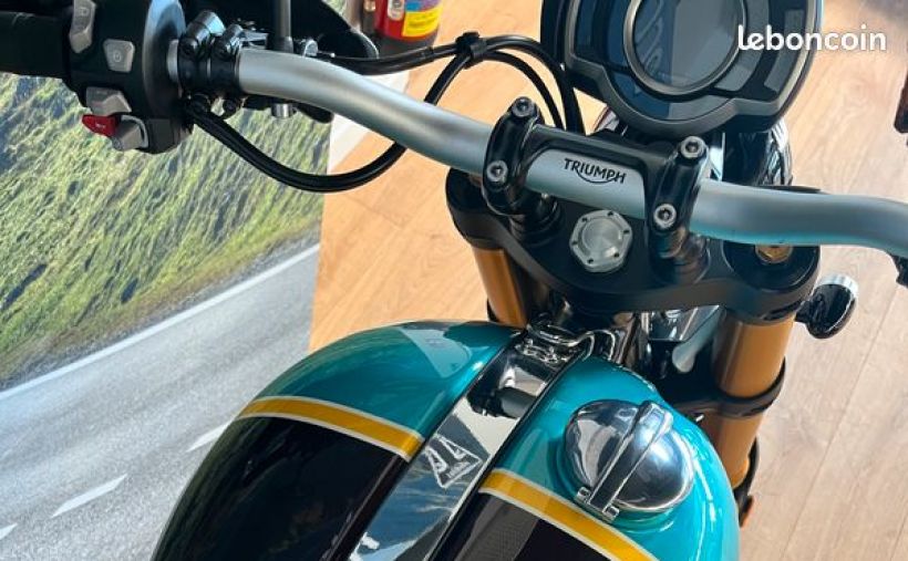 TRIUMPH SCRAMBLER 1200 XE 1
