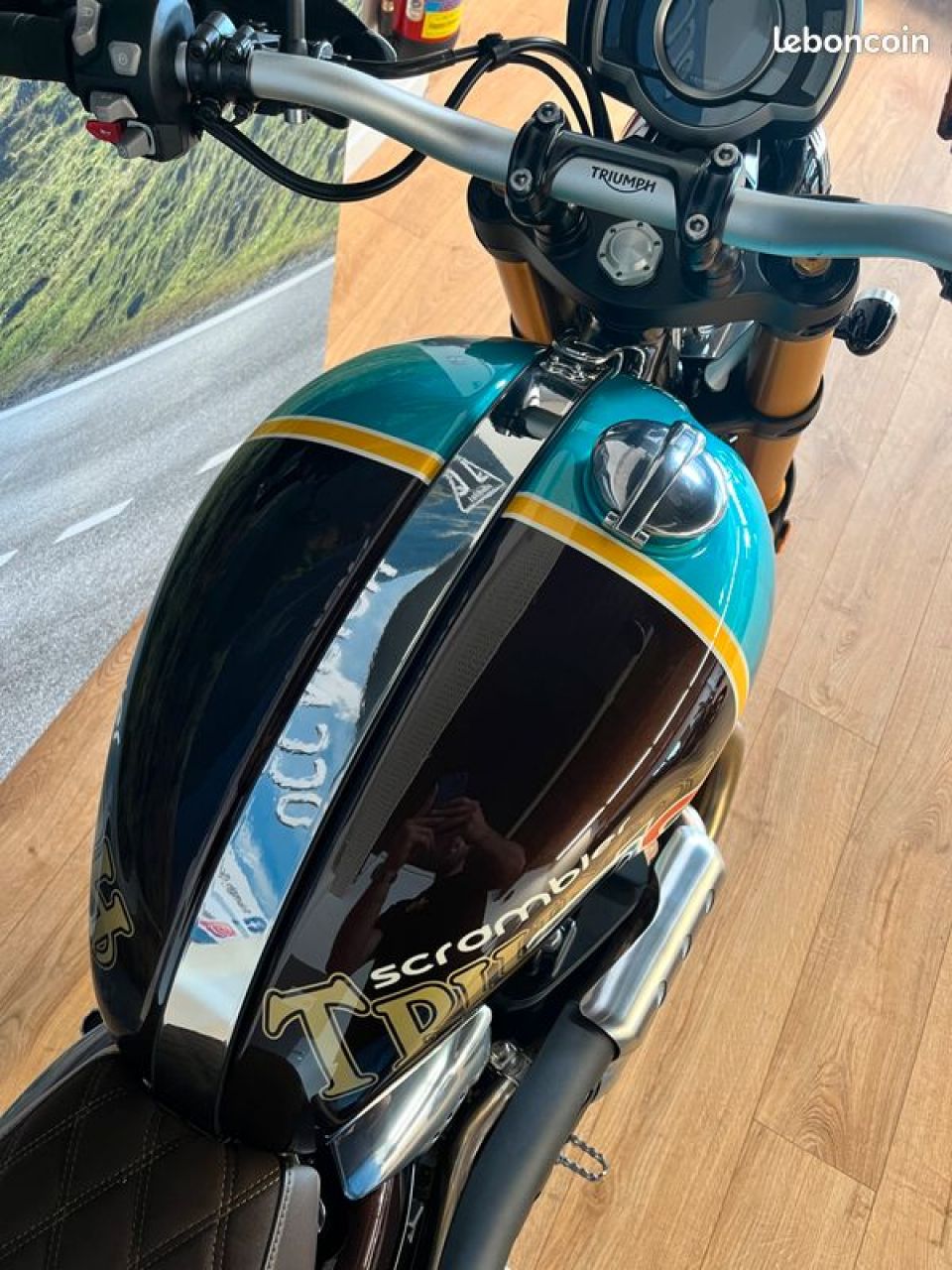 TRIUMPH SCRAMBLER 1200 XE 2