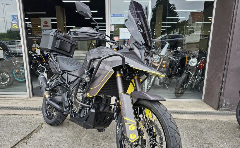 SUZUKI DL V-STROM 800DE 1