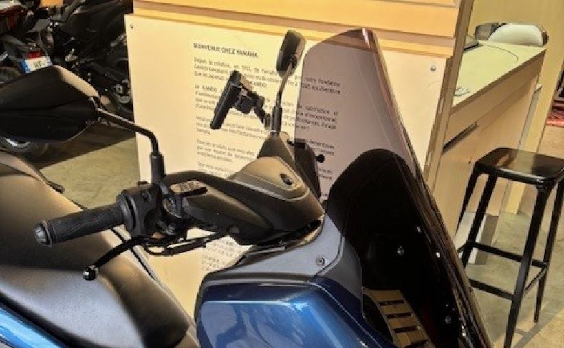 YAMAHA NMAX 125 1