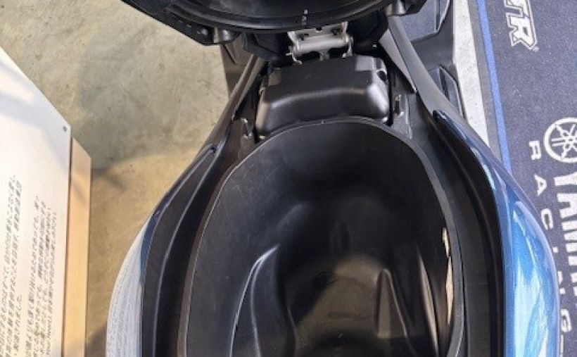 YAMAHA NMAX 125 7