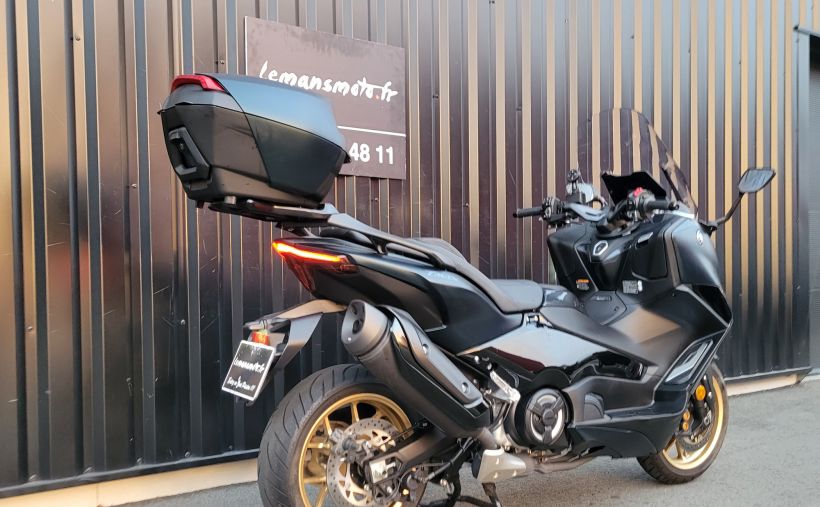YAMAHA XP T-MAX 560 TECH MAX 5