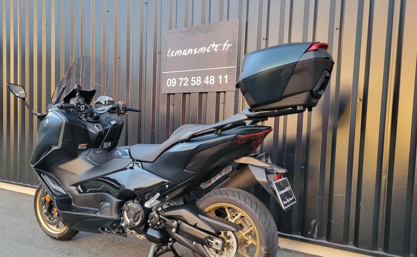 YAMAHA XP T-MAX 560 TECH MAX 25