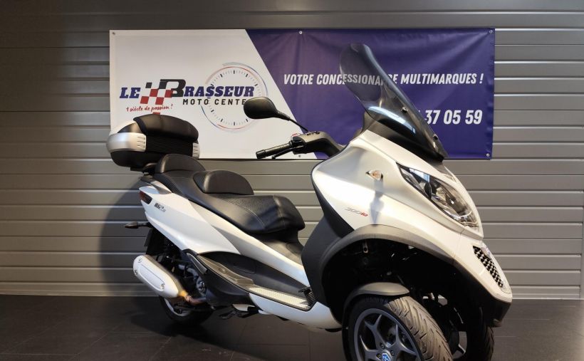 PIAGGIO MP3 300 LT 18