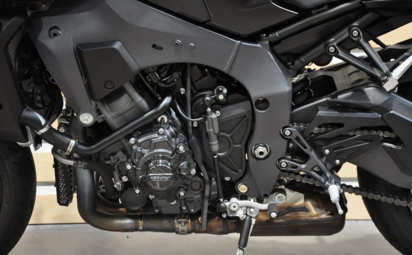 YAMAHA MT-10 10