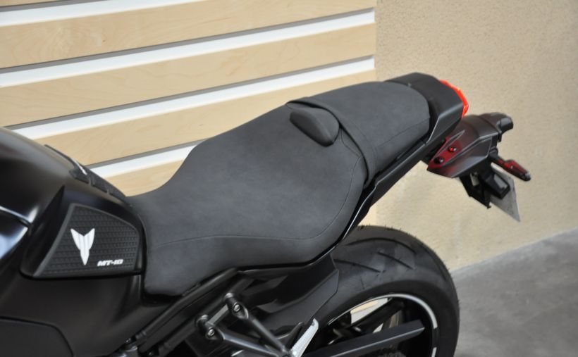 YAMAHA MT-10 14