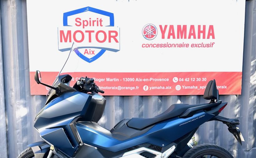 HONDA NSS FORZA 750 1