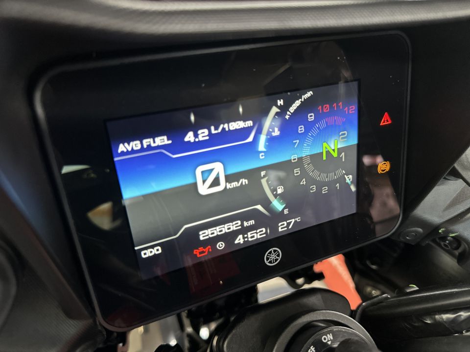 YAMAHA TRACER 7 GT 6