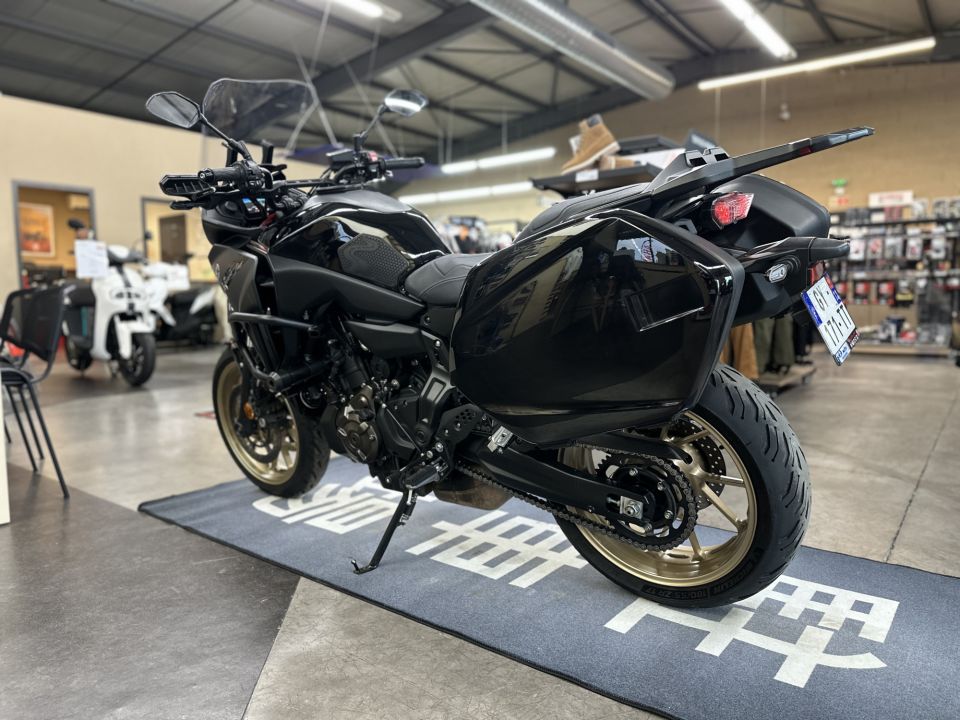 YAMAHA TRACER 7 GT 12