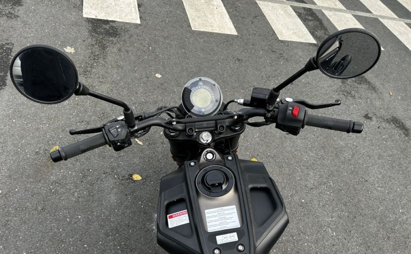 HUSQVARNA SVARTPILEN 401 A2 2