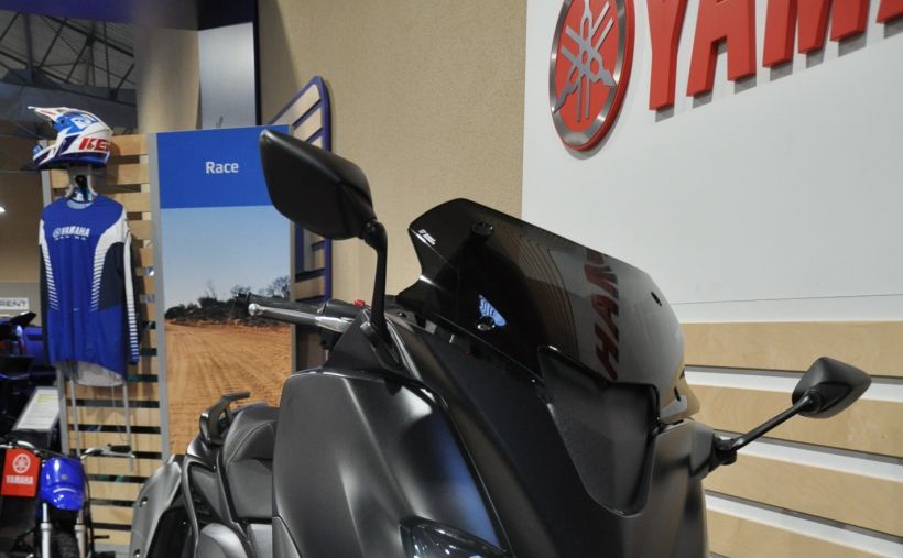 YAMAHA XP T-MAX 560 12