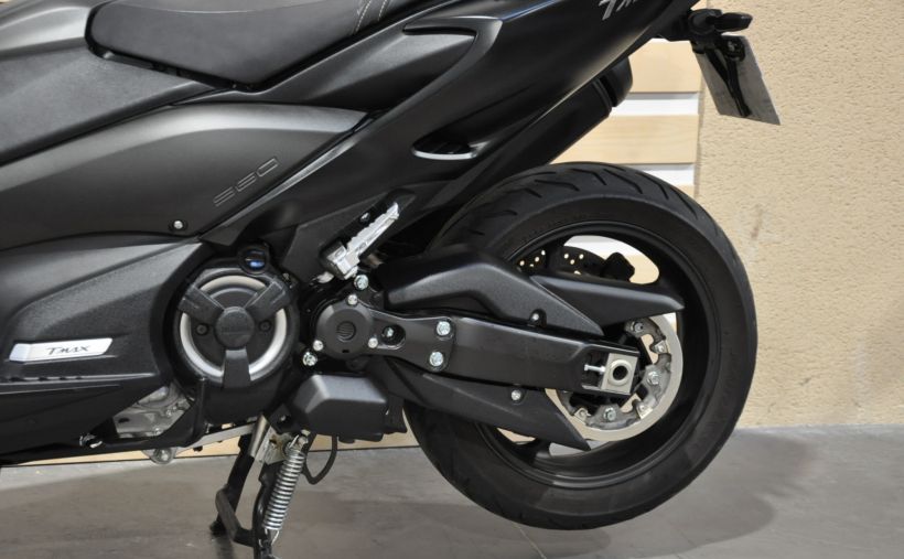 YAMAHA XP T-MAX 560 14