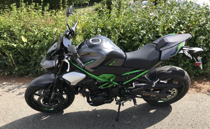 KAWASAKI Z 900 12