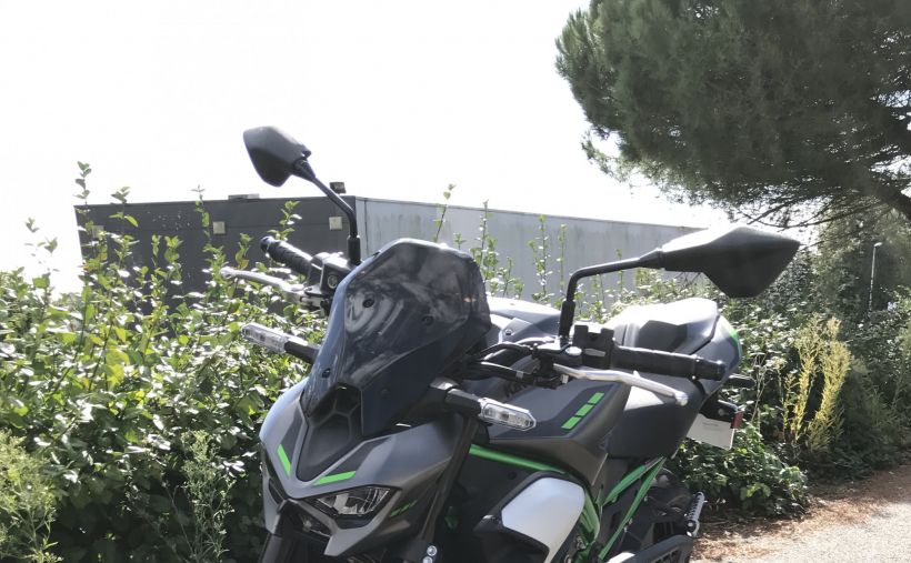 KAWASAKI Z 900 16