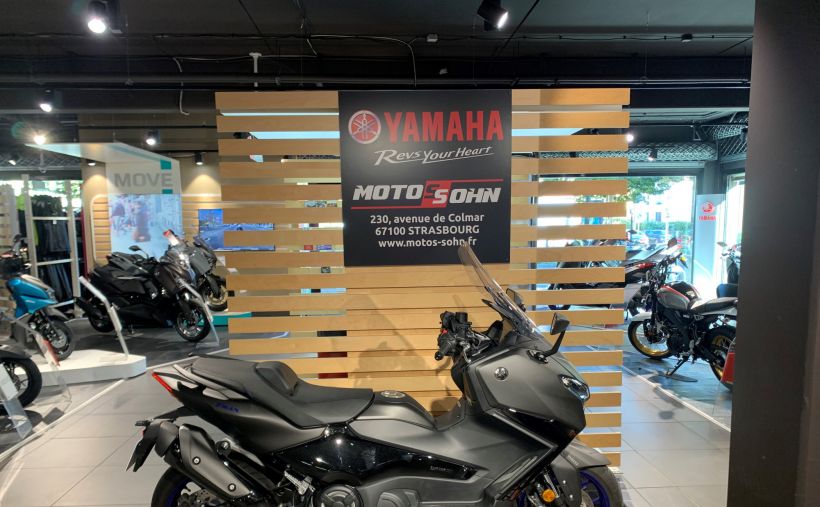 YAMAHA XP T-MAX 560 0