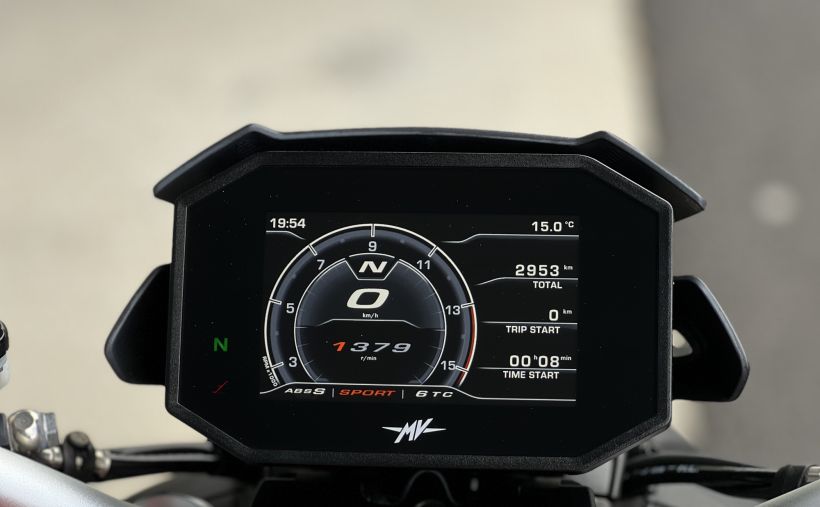 MV AGUSTA BRUTALE 800 7
