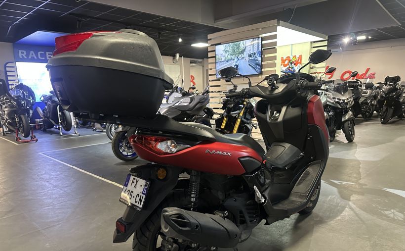YAMAHA NMAX 125 2