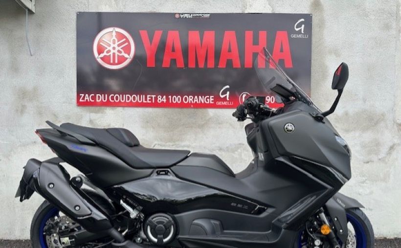 YAMAHA XP T-MAX 560 0