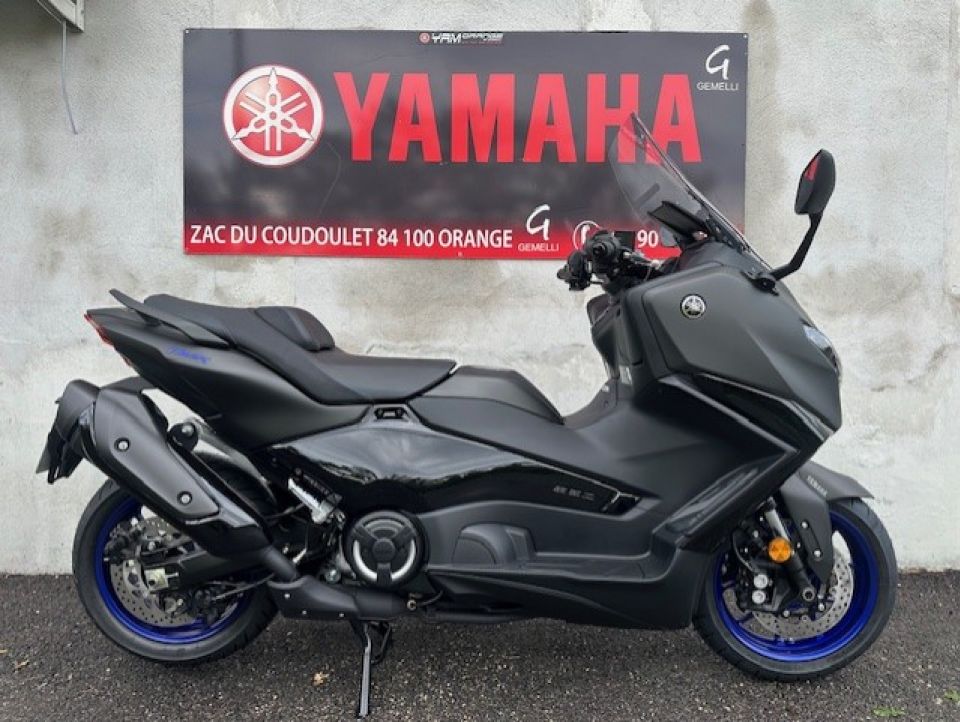 YAMAHA XP T-MAX 560 0
